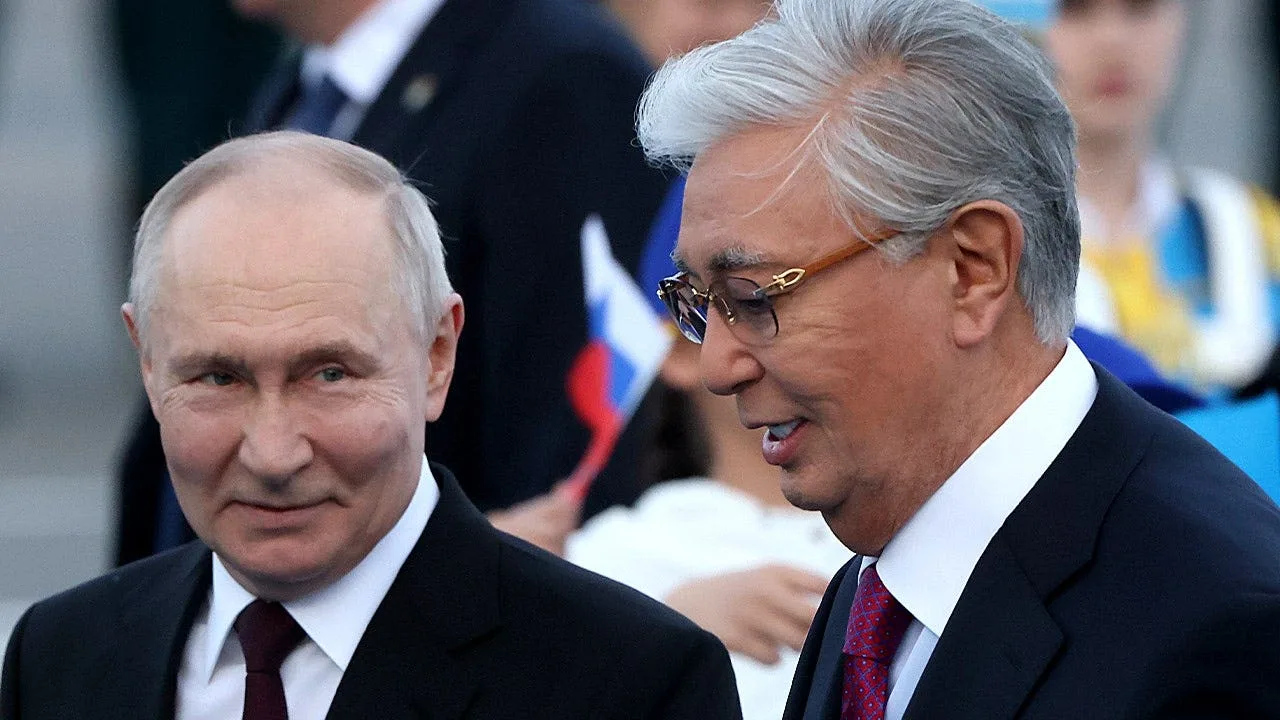 Rusya ve Kazakistan'dan 16.5 Milyar Dolarlık Dev Nükleer Santral Anlaşması